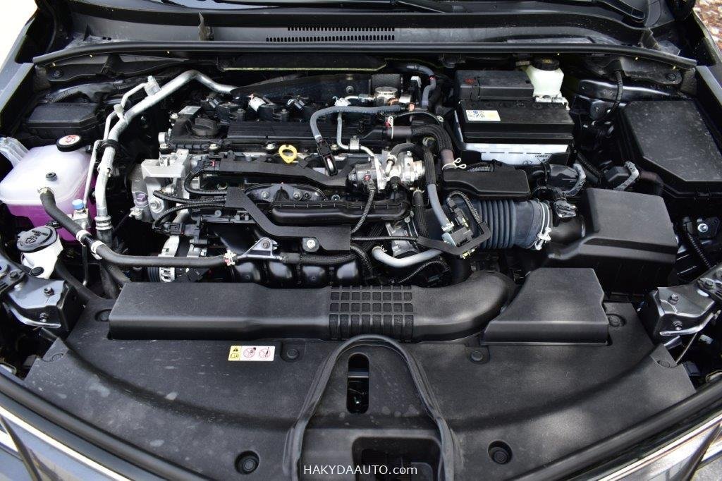2025 TOYOTA COROLLA GLI 2.0L AT GCC — 8