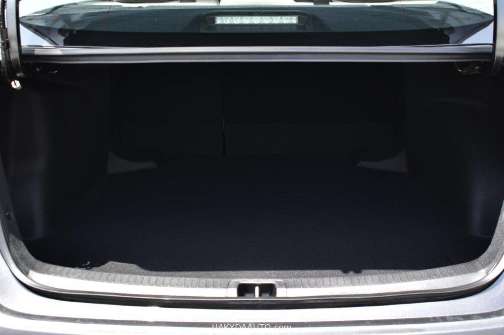 2025 TOYOTA COROLLA GLI 2.0L AT GCC — 9