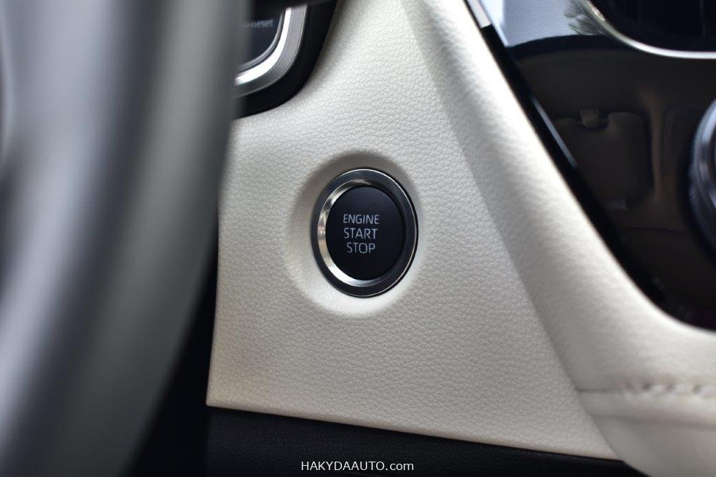 2025 TOYOTA COROLLA GLI 2.0L AT GCC — 19