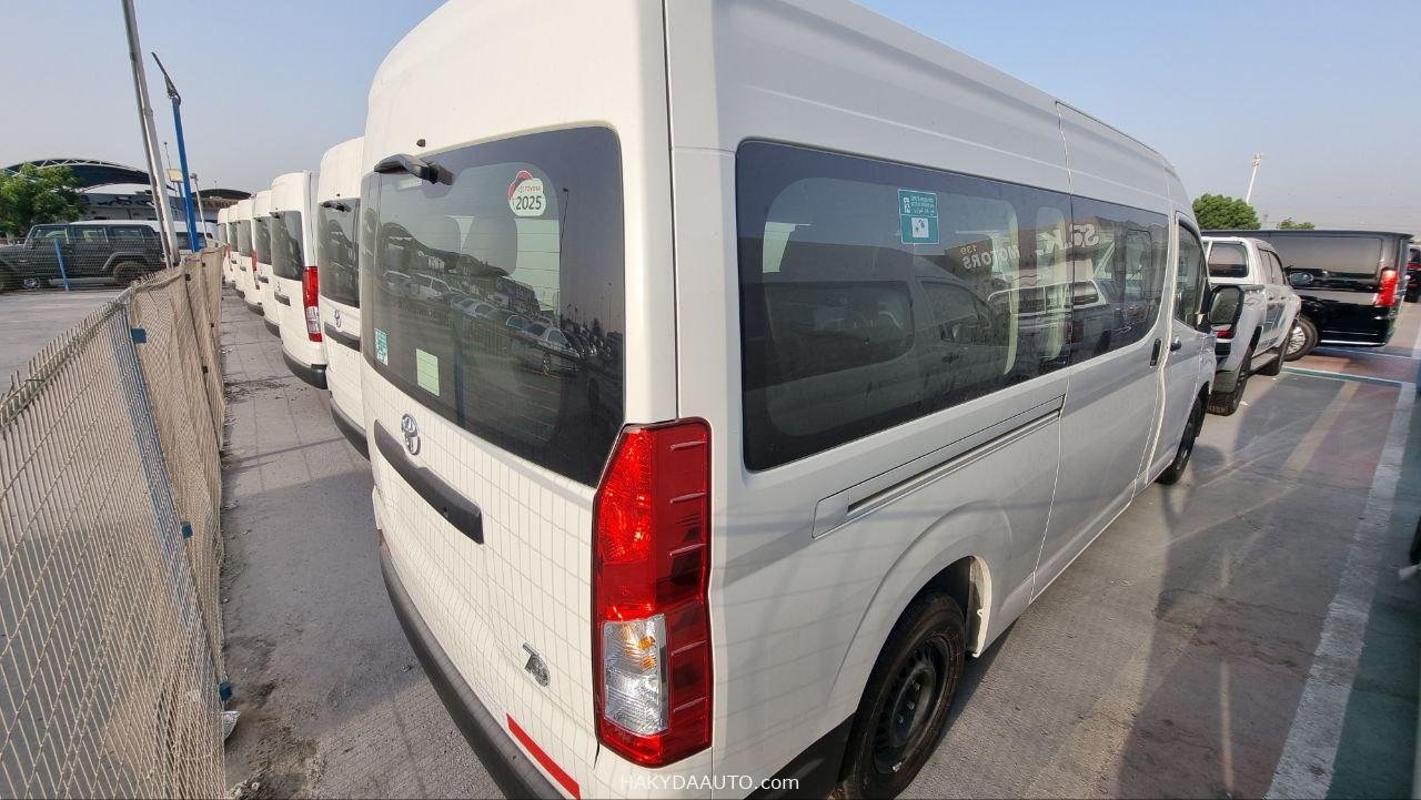2025 TOYOTA HIACE DX PASSENGER 3.5L MT | W/O REAR HEATER, REAR 2 POINT SEATBELTS — 3