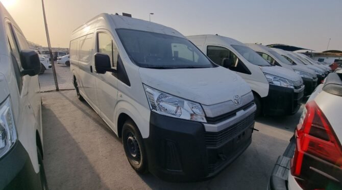 2025 TOYOTA HIACE DX PANEL VAN HIGH ROOF 3.5L AT | NOT FOLDED/CONTROLLED SIDE MIRRORS