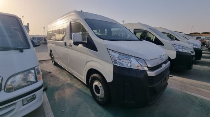 2025 TOYOTA HIACE DX PASSENGER 3.5L AT | REAR HEATER & 2 POINT SEATBELTS