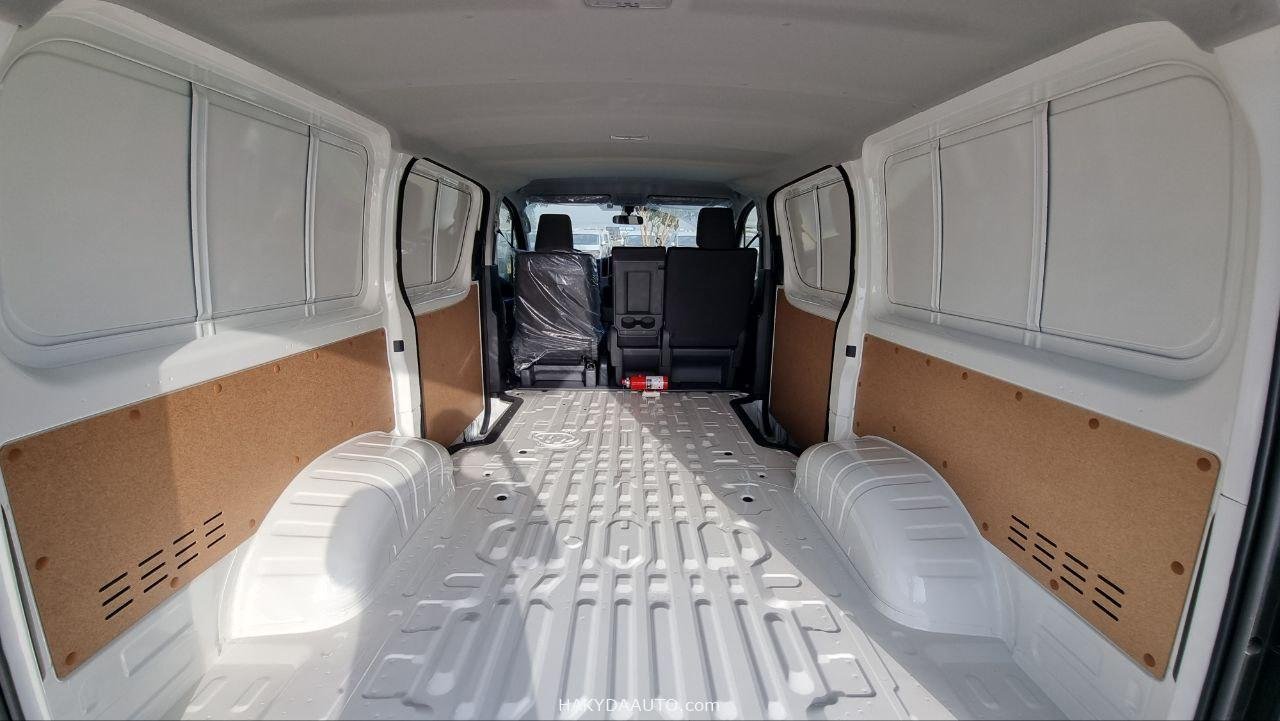 2025 TOYOTA HIACE PANEL VAN LOW ROOF 3.5L AT — 15