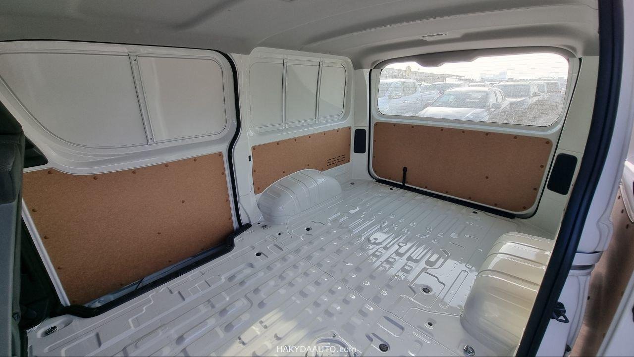 2025 TOYOTA HIACE PANEL VAN LOW ROOF 3.5L AT — 16