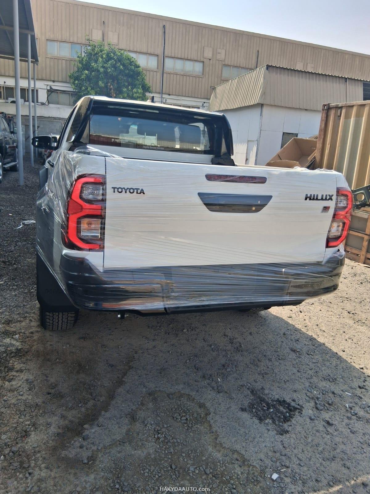2025 TOYOTA HILUX GR 2.8L DIESEL AT — 7
