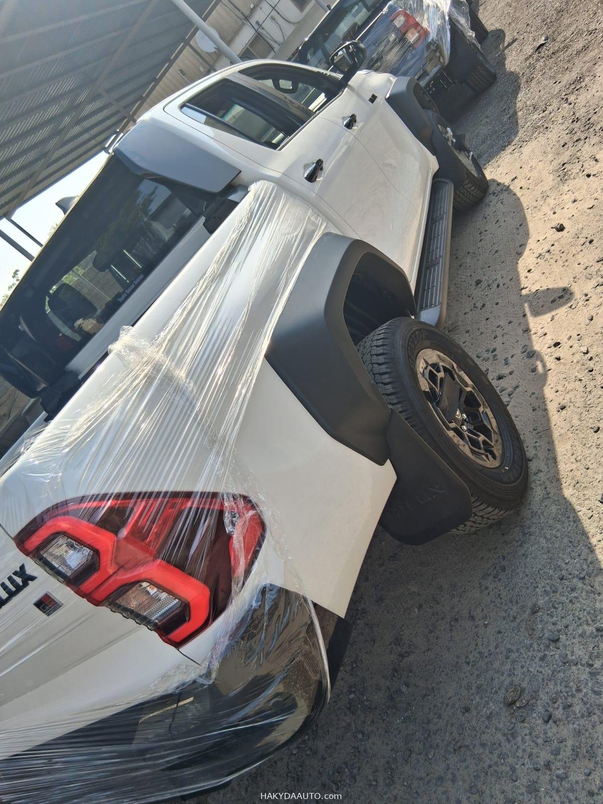 2025 TOYOTA HILUX GR 2.8L DIESEL AT — 8