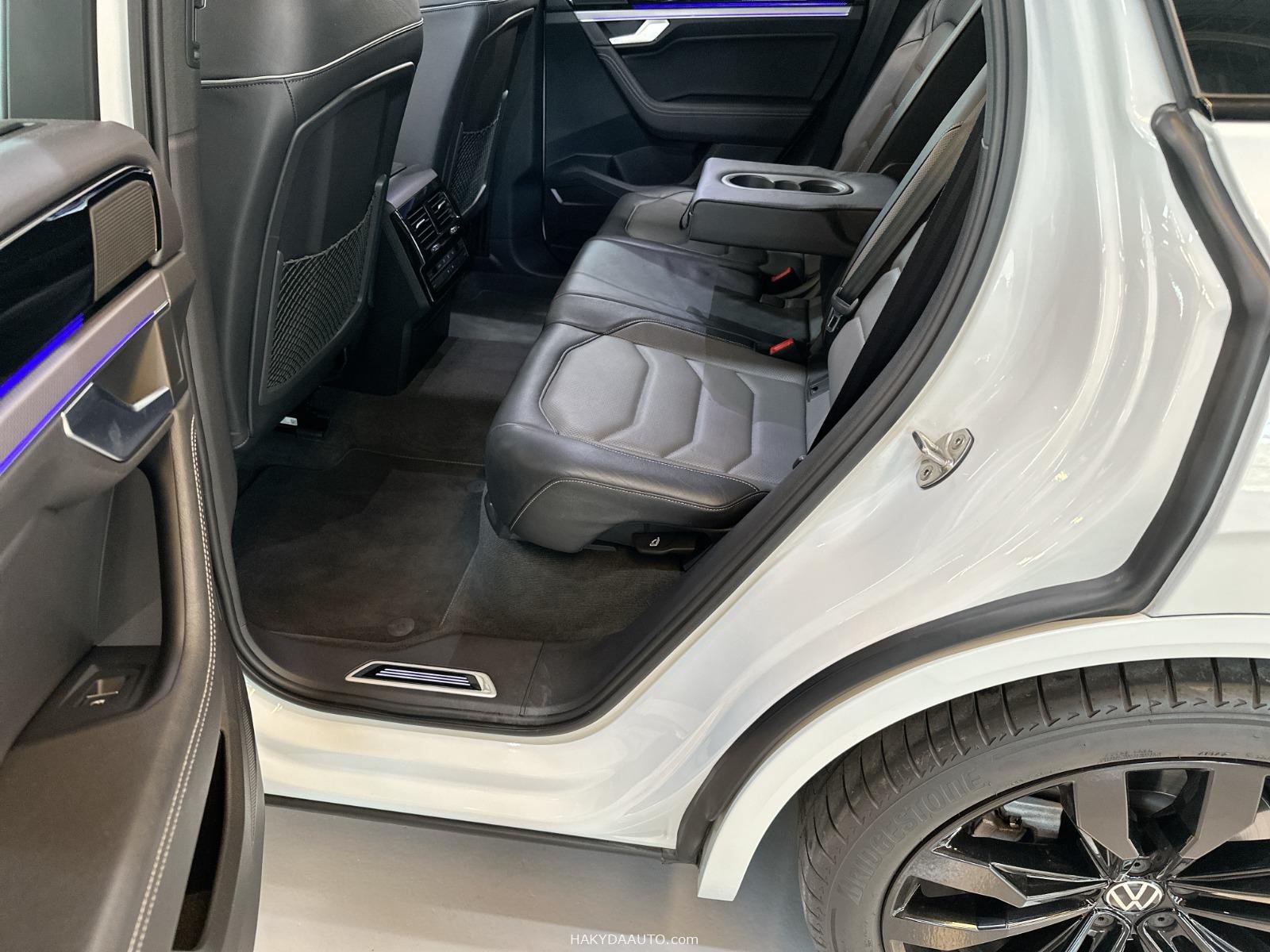 2023 VW TOUAREG R-LINE (СЕРТИФИЦИРОВАННЫЙ) 3L TURBO 4WD — 8