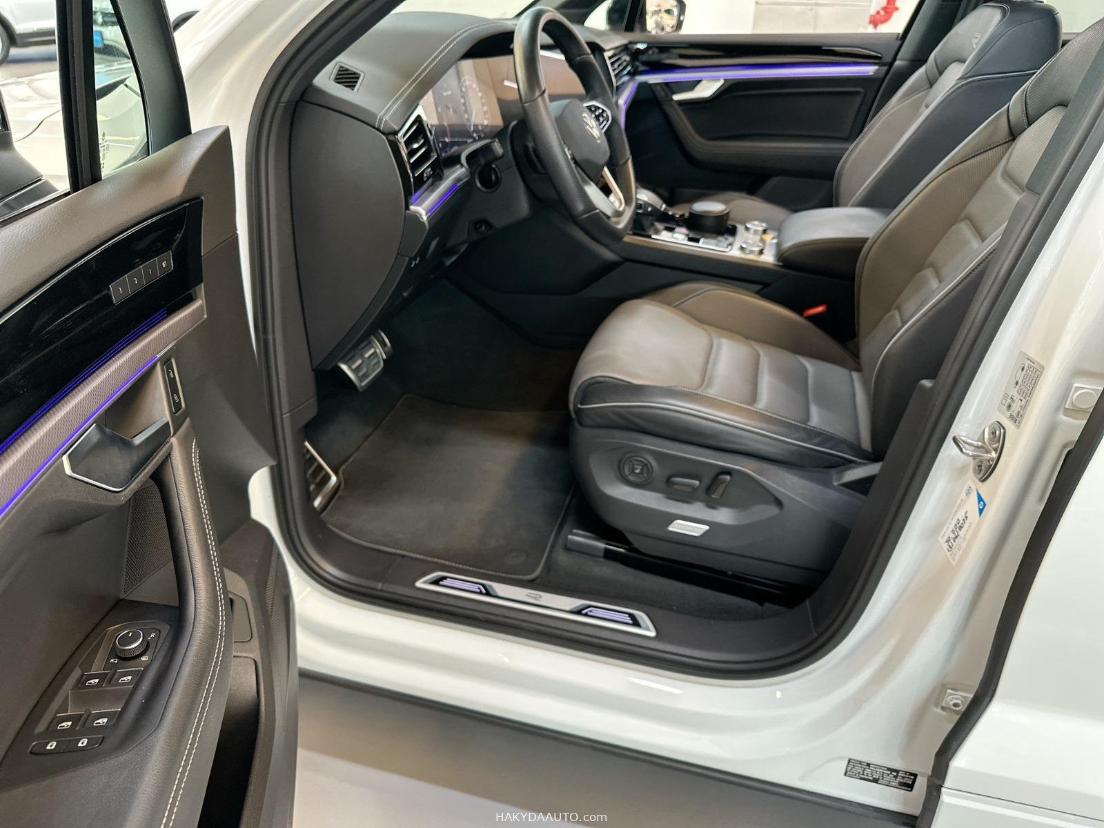 2023 VW TOUAREG R-LINE (СЕРТИФИЦИРОВАННЫЙ) 3L TURBO 4WD — 9