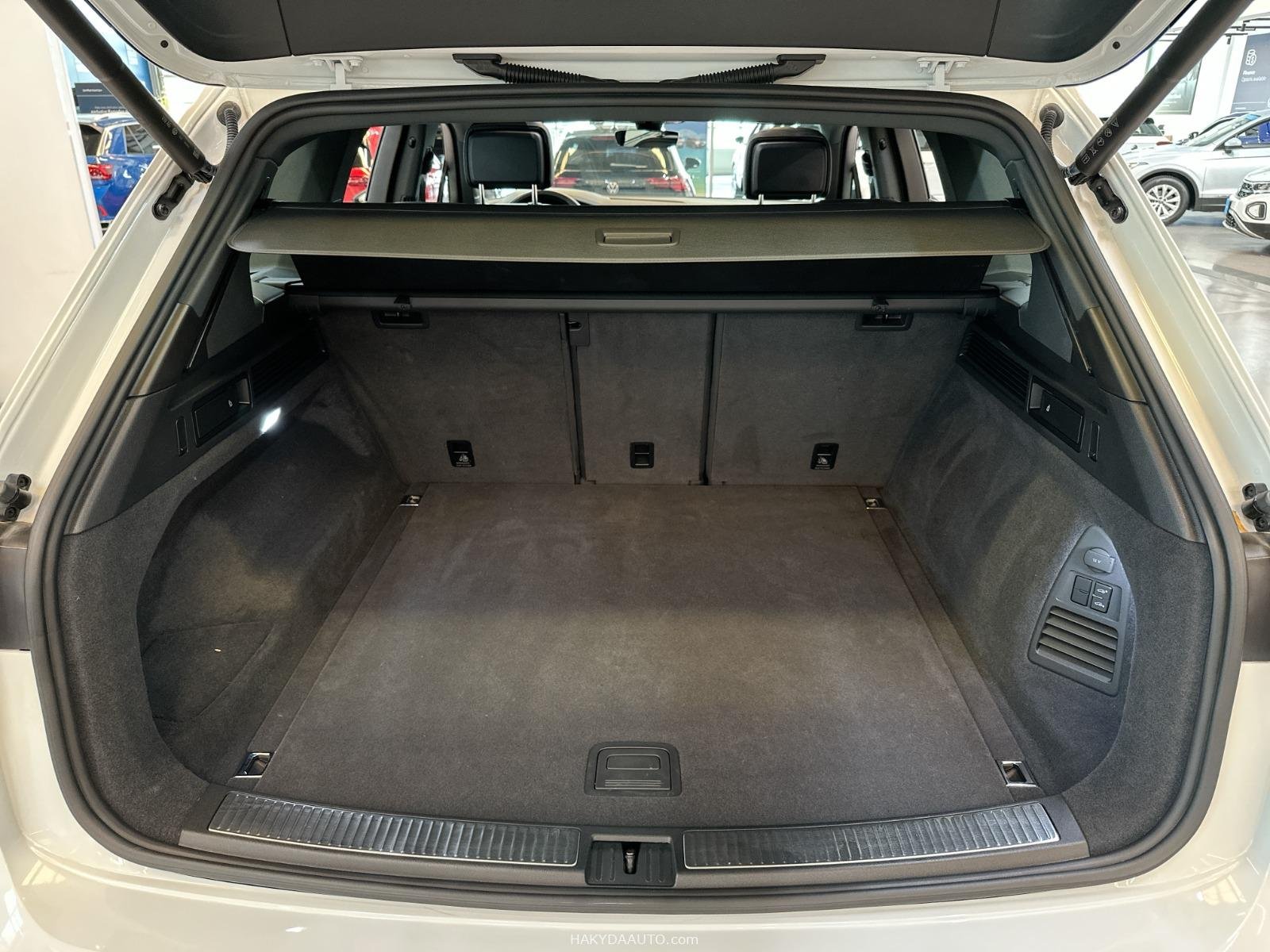 2023 VW TOUAREG R-LINE (СЕРТИФИЦИРОВАННЫЙ) 3L TURBO 4WD — 10