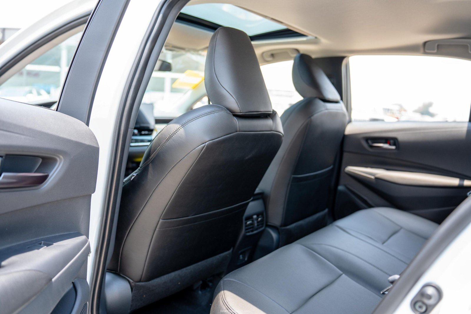 Toyota Levin/Corolla Sport 2025 Black Edition 1.8L Hybrid — 16