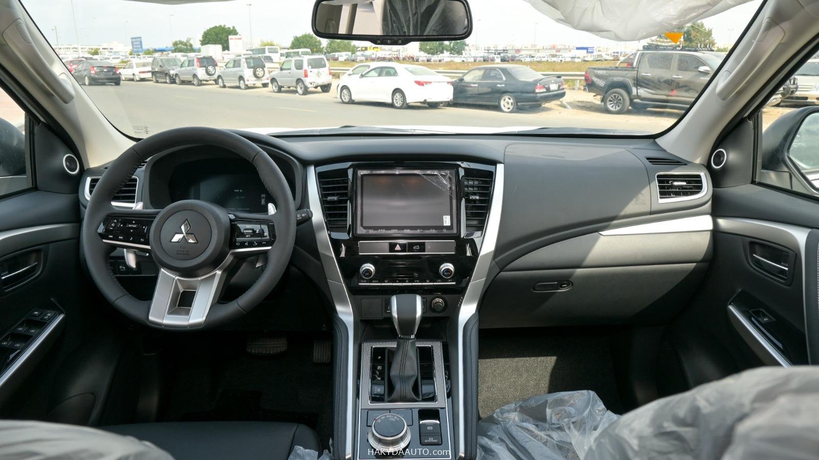 MITSUBISHI MONTERO SPORT 3.0L 4WD Full Option — 13
