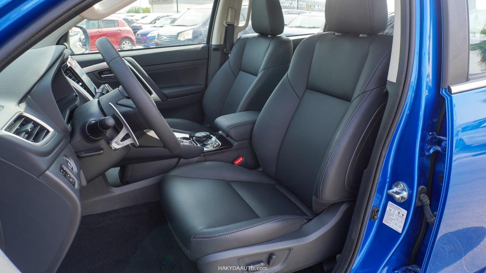 Mitsubishi Montero Sport GLS 3.0 4WD Mid Option — 22
