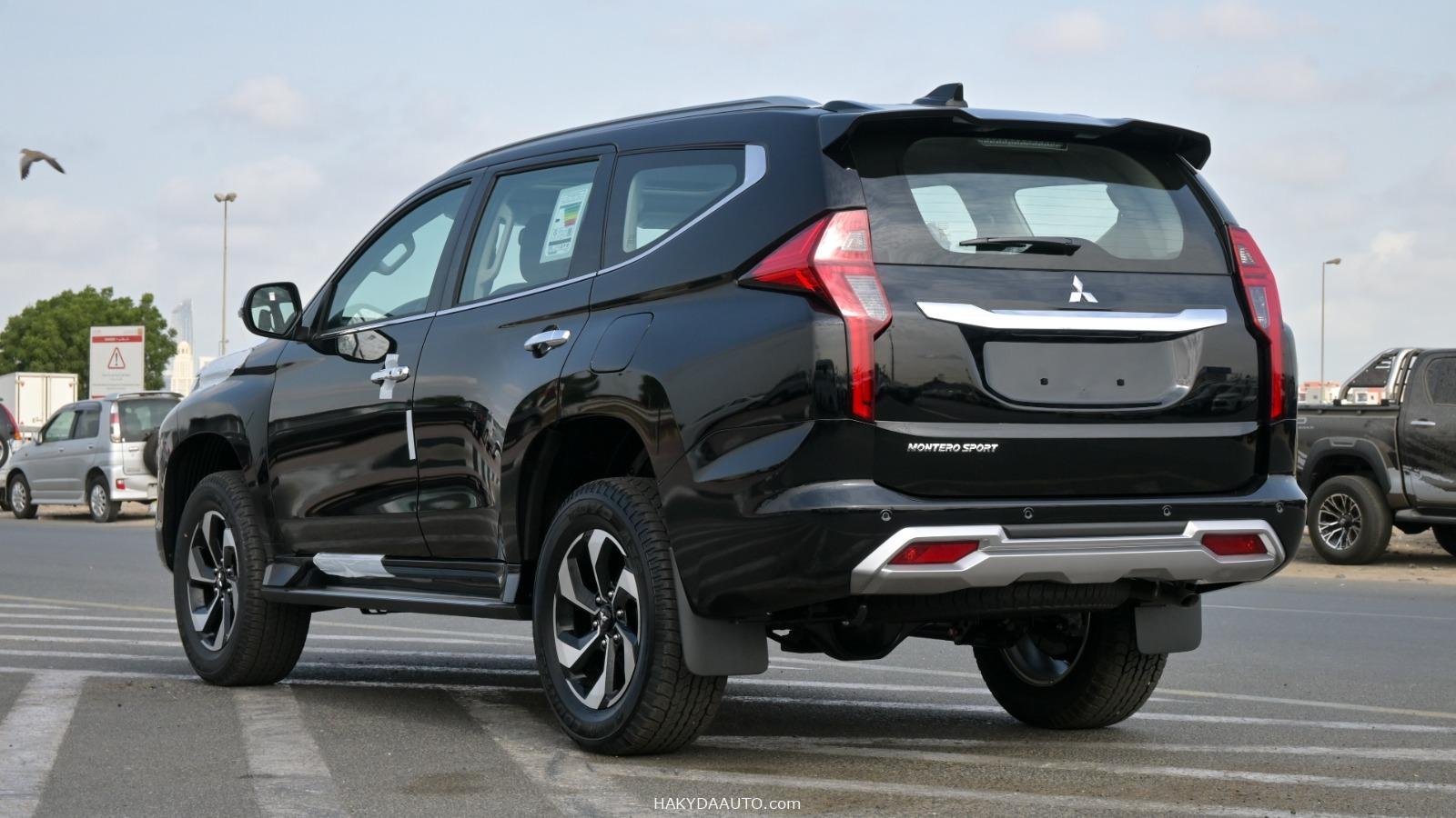 Mitsubishi Montero Sport 3.0 4WD 2025 Basic Option — 4
