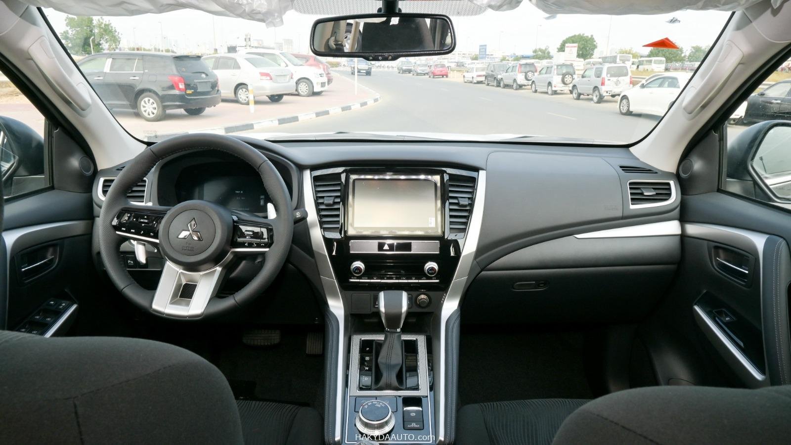 Mitsubishi Montero Sport 3.0 4WD 2025 Basic Option — 14