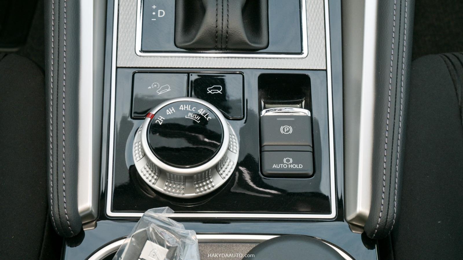 Mitsubishi Montero Sport 3.0 4WD 2025 Basic Option — 17