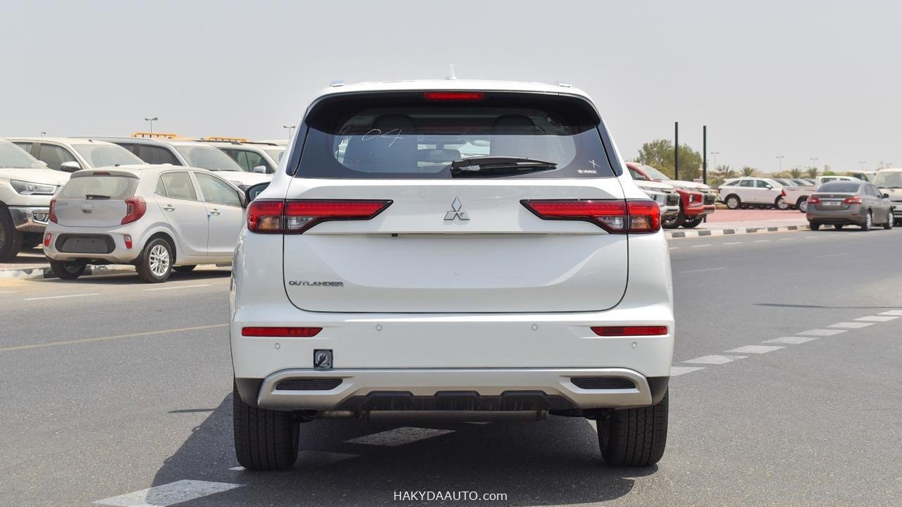 Mitsubishi Outlander 4WD 2025 Mid option (Предмаксимальная комплекатция) — 5