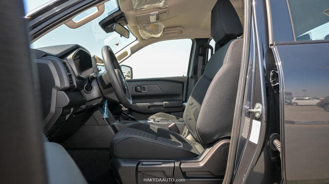 Mitsubishi L200 GLX DIESEL AT 4WD 2025 MID OPTION — 12