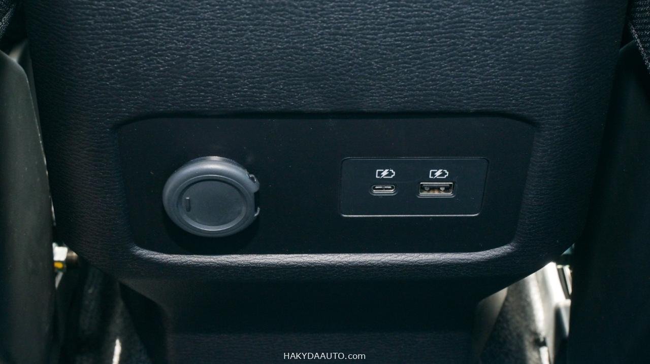 Mitsubishi L200 GLX DIESEL AT 4WD 2025 MID OPTION — 17